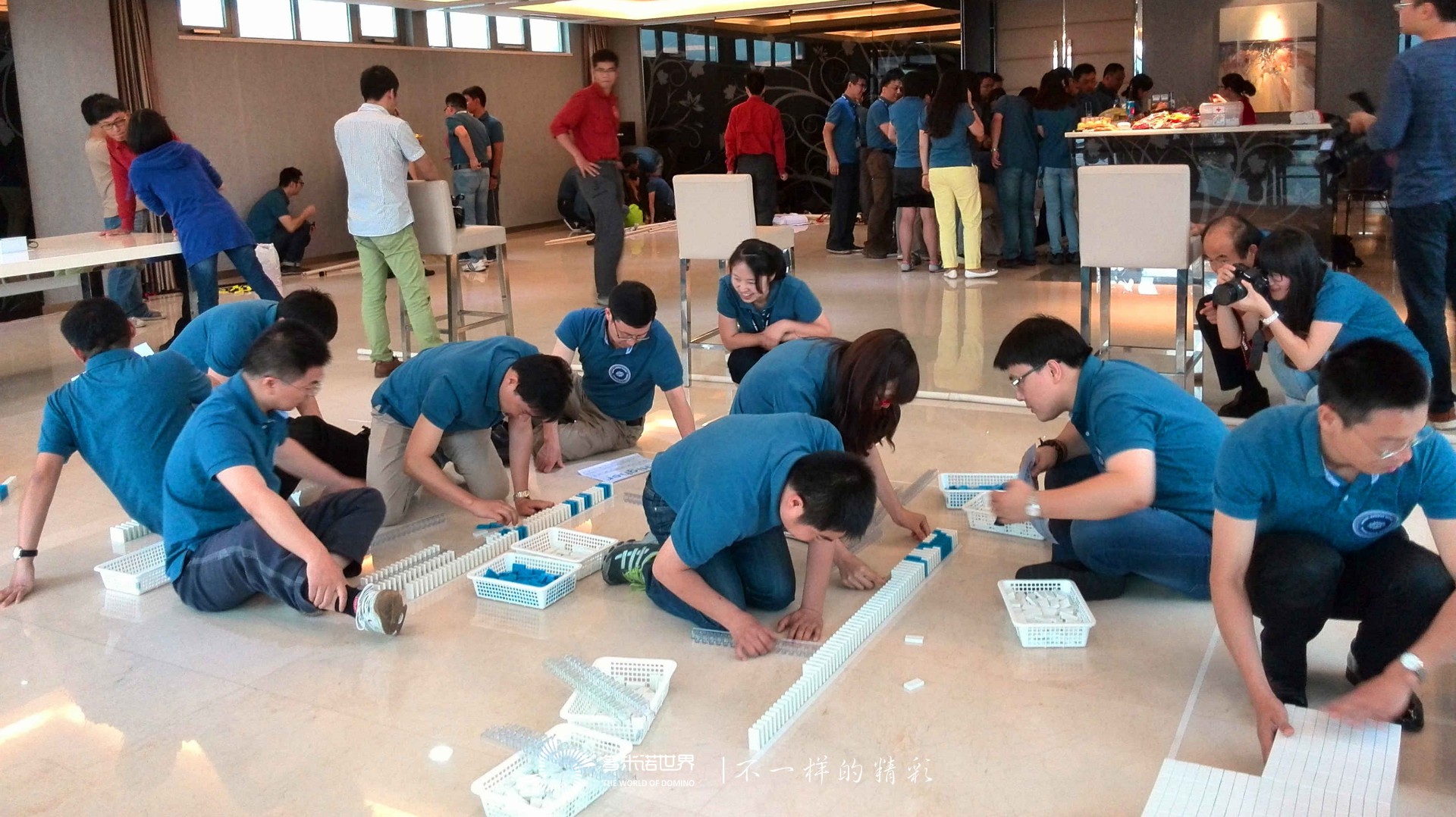 克諾爾多米諾團(tuán)隊(duì)挑戰(zhàn)