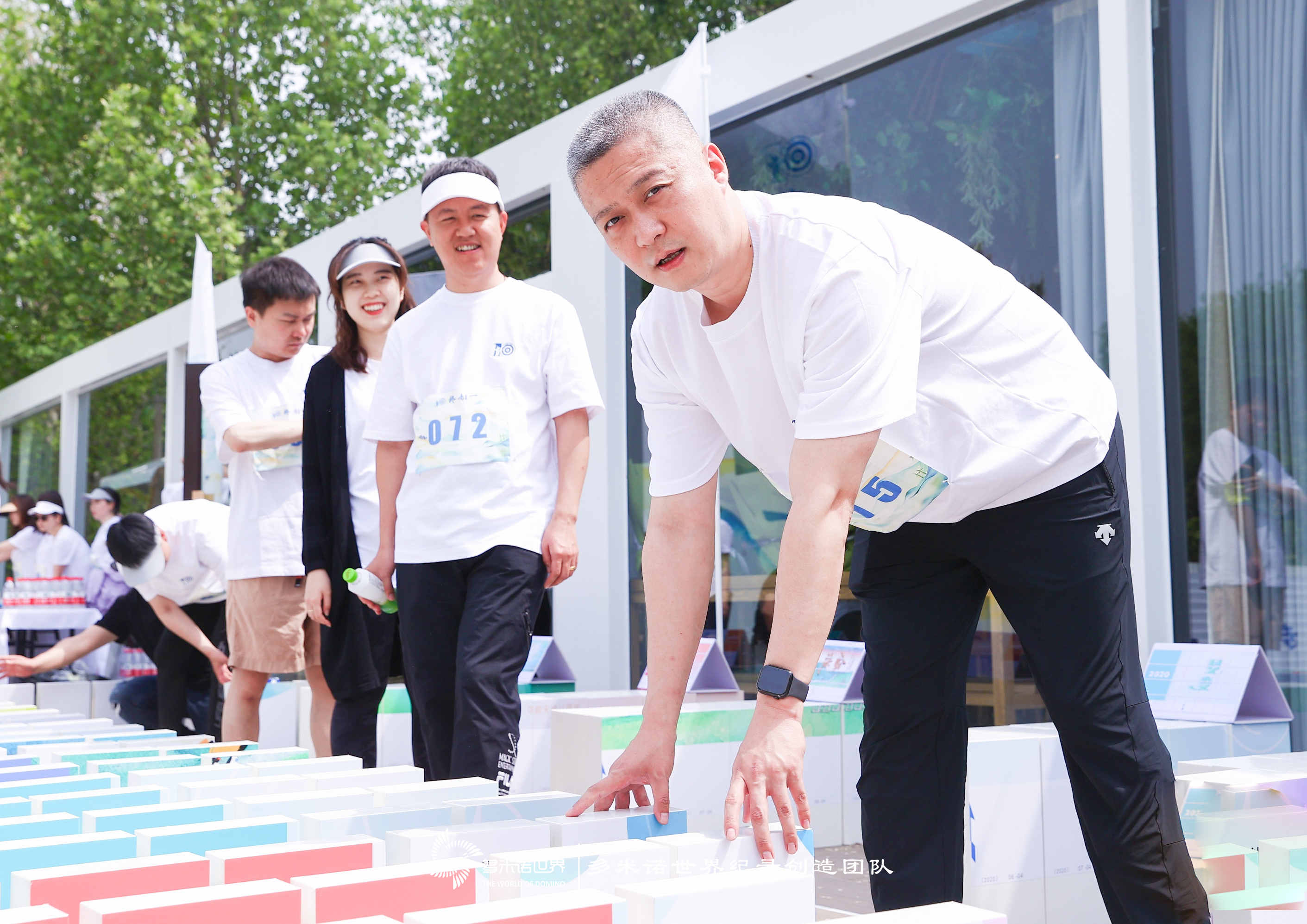 “10”終如一的奔跑——創(chuàng)意多米諾團(tuán)隊共創(chuàng)